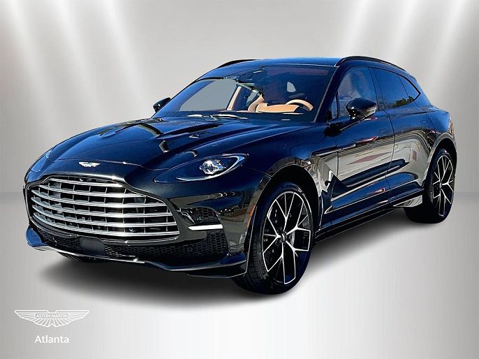 2026 Aston Martin DBX