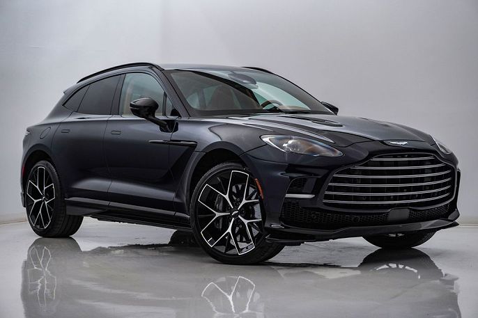 2026 Aston Martin DBX707