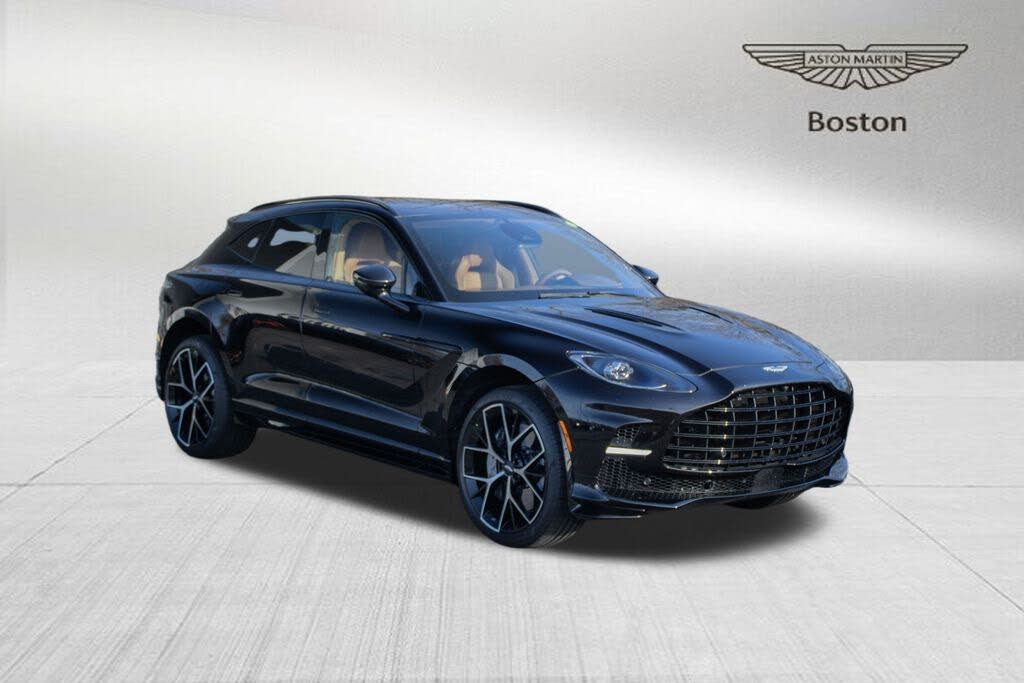 2026 Aston Martin DBX