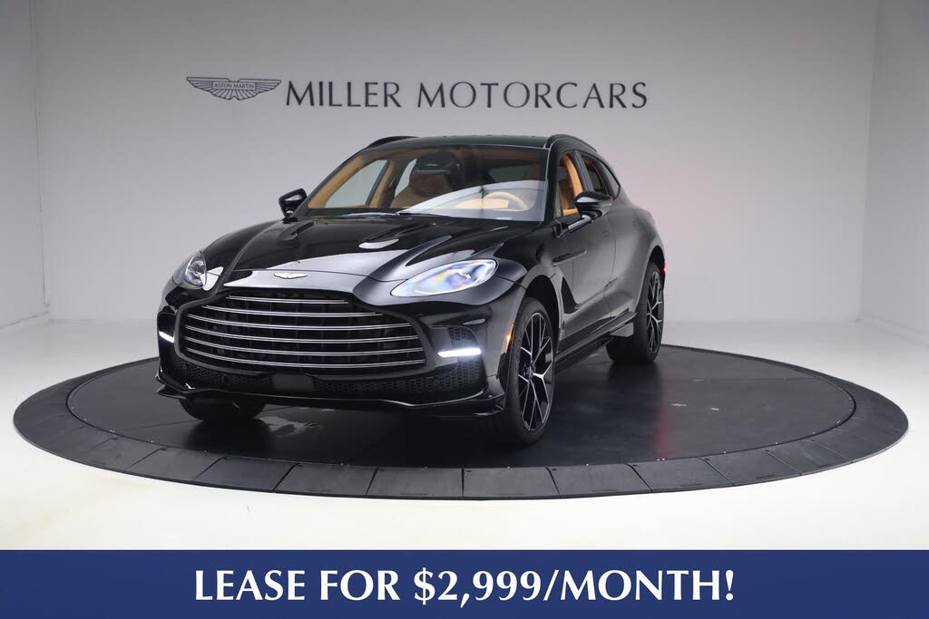 2026 Aston Martin DBX
