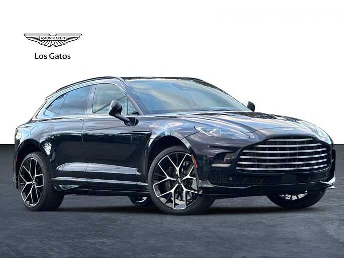 2026 Aston Martin DBX