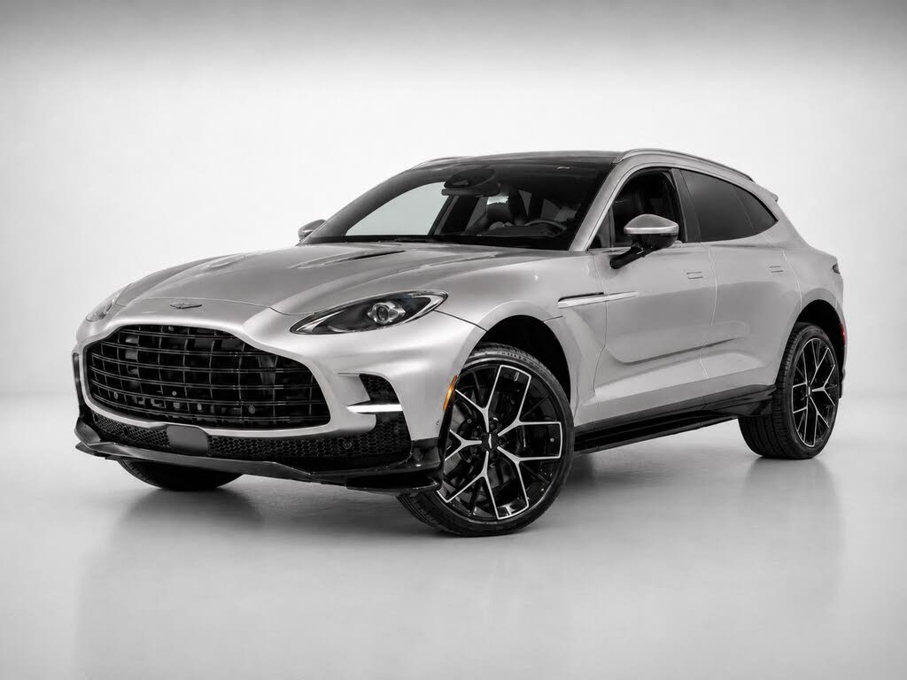 2026 Aston Martin DBX