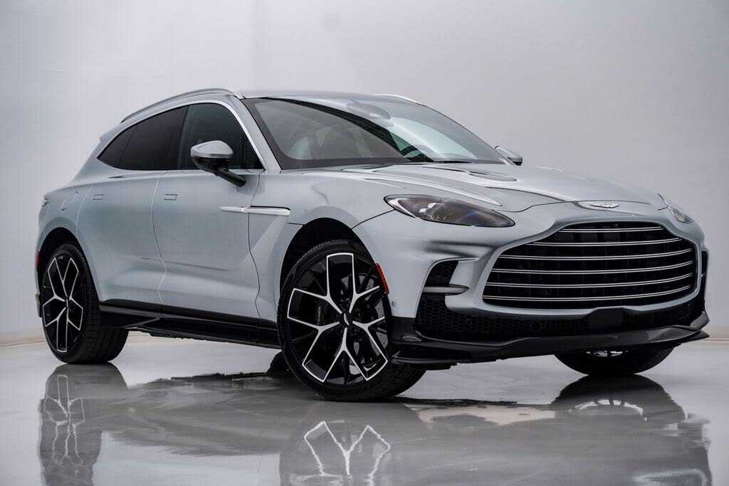 2026 Aston Martin DBX707