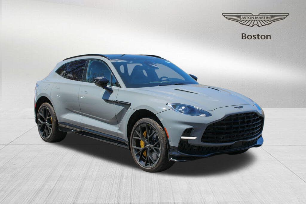 2026 Aston Martin DBX