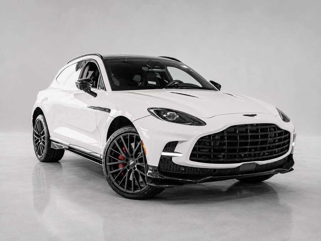 2026 Aston Martin DBX
