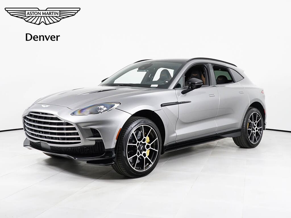 2026 Aston Martin DBX