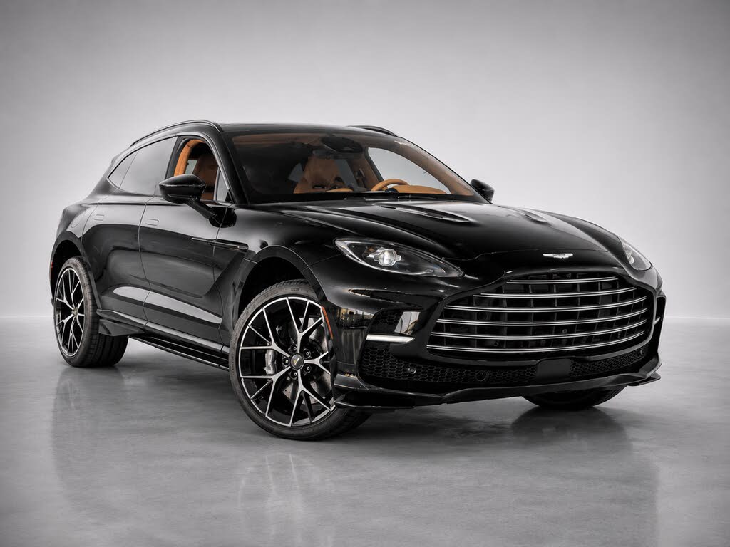 2026 Aston Martin DBX
