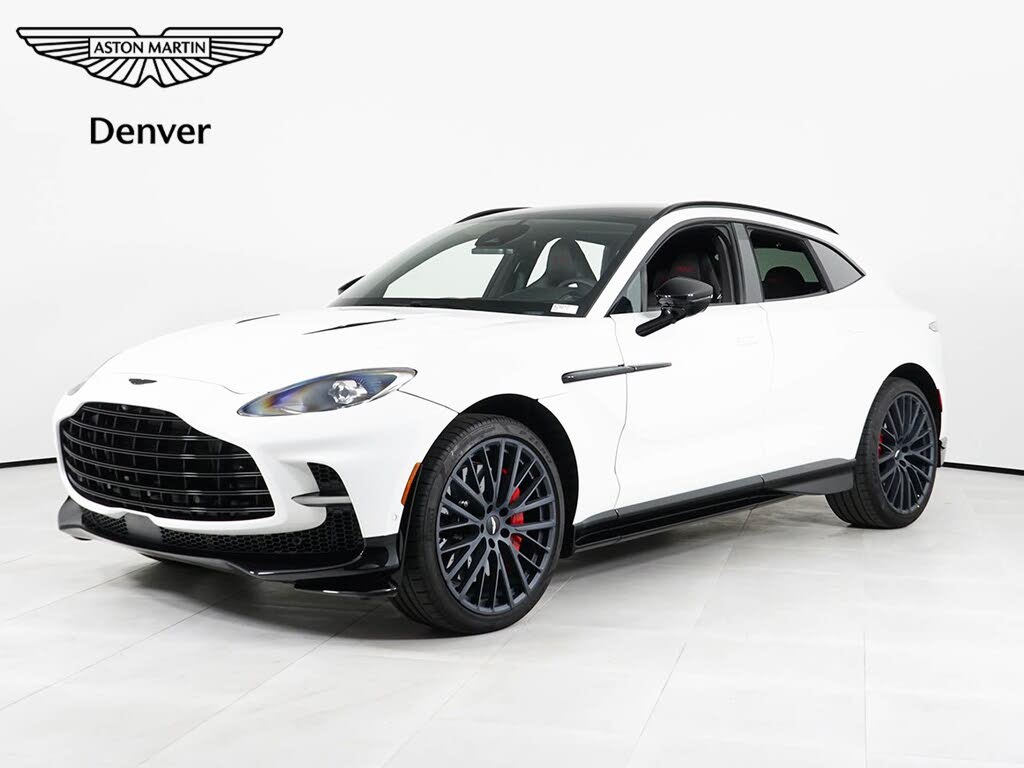 2026 Aston Martin DBX