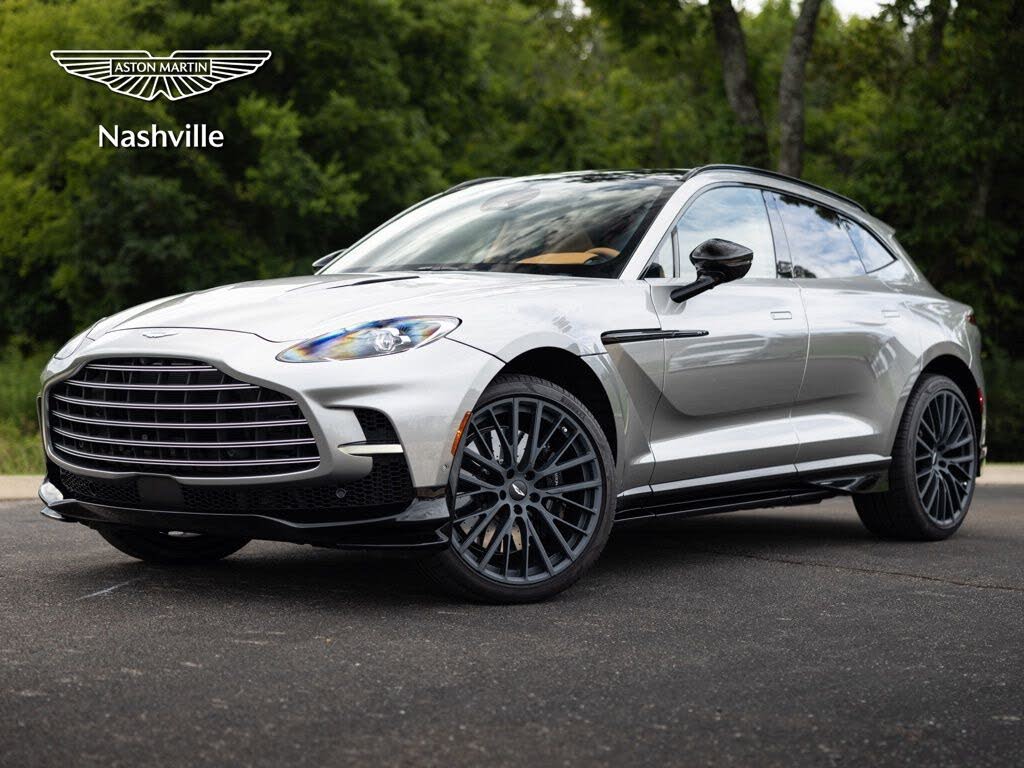 2026 Aston Martin DBX