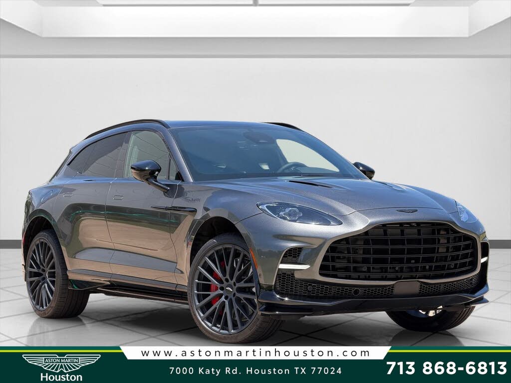 2026 Aston Martin DBX