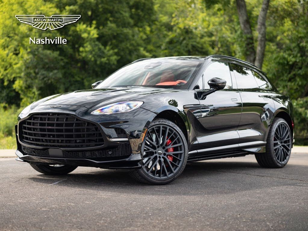 2026 Aston Martin DBX