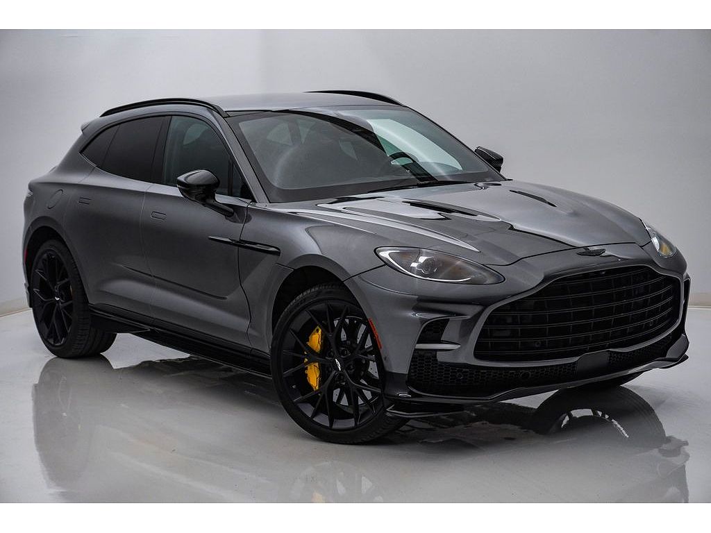 2026 Aston Martin DBX707