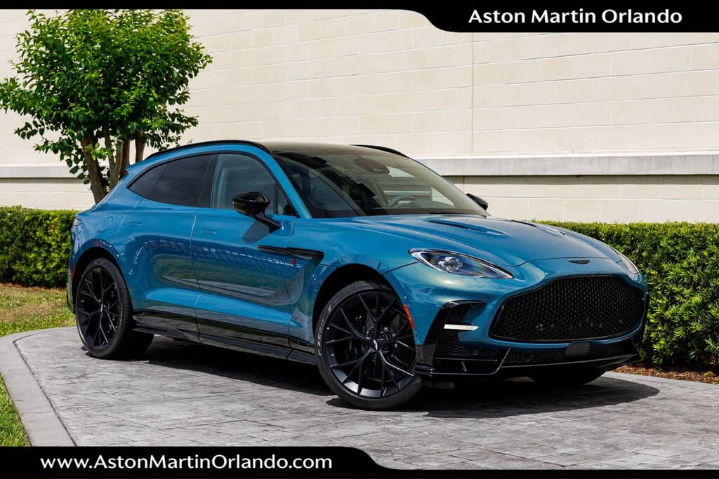 2026 Aston Martin DBX