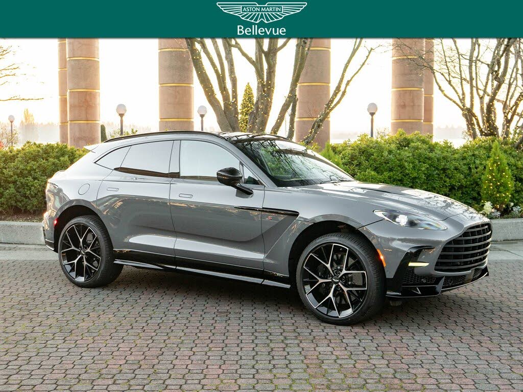 2026 Aston Martin DBX