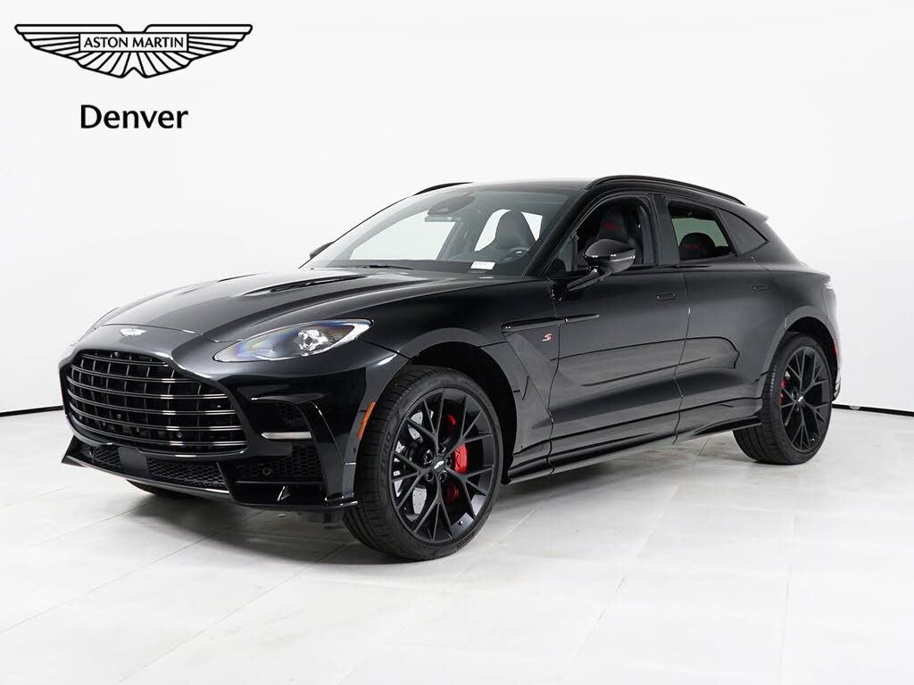 2026 Aston Martin DBX