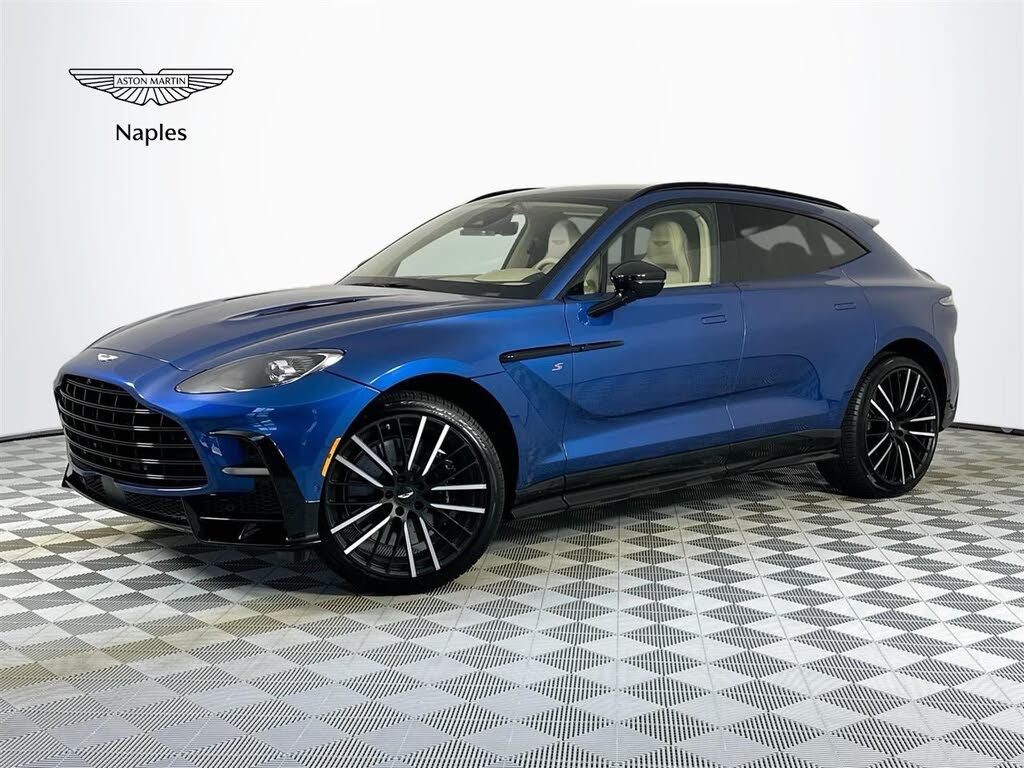 2026 Aston Martin DBX