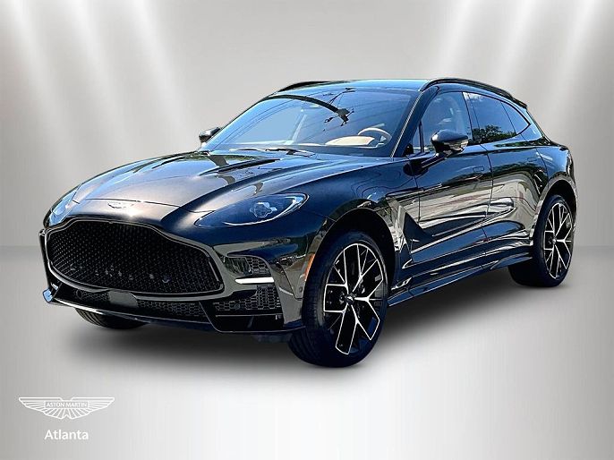 2026 Aston Martin DBX