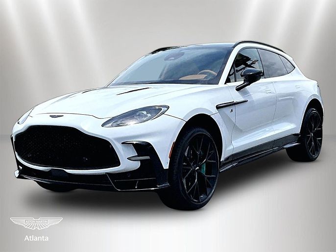 2026 Aston Martin DBX