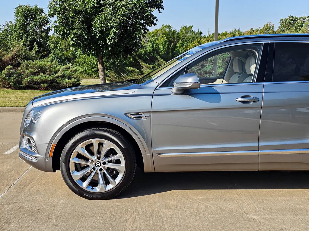 2017 Bentley Bentayga - 22