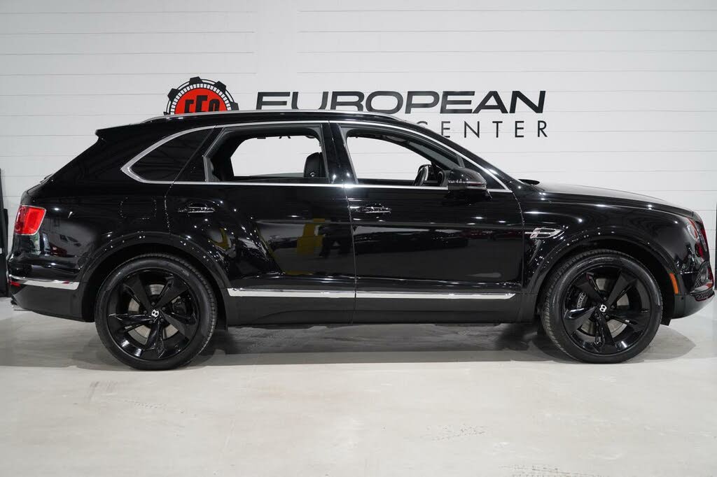 Vehicle Image 6 of 45 for 2018 Bentley Bentayga