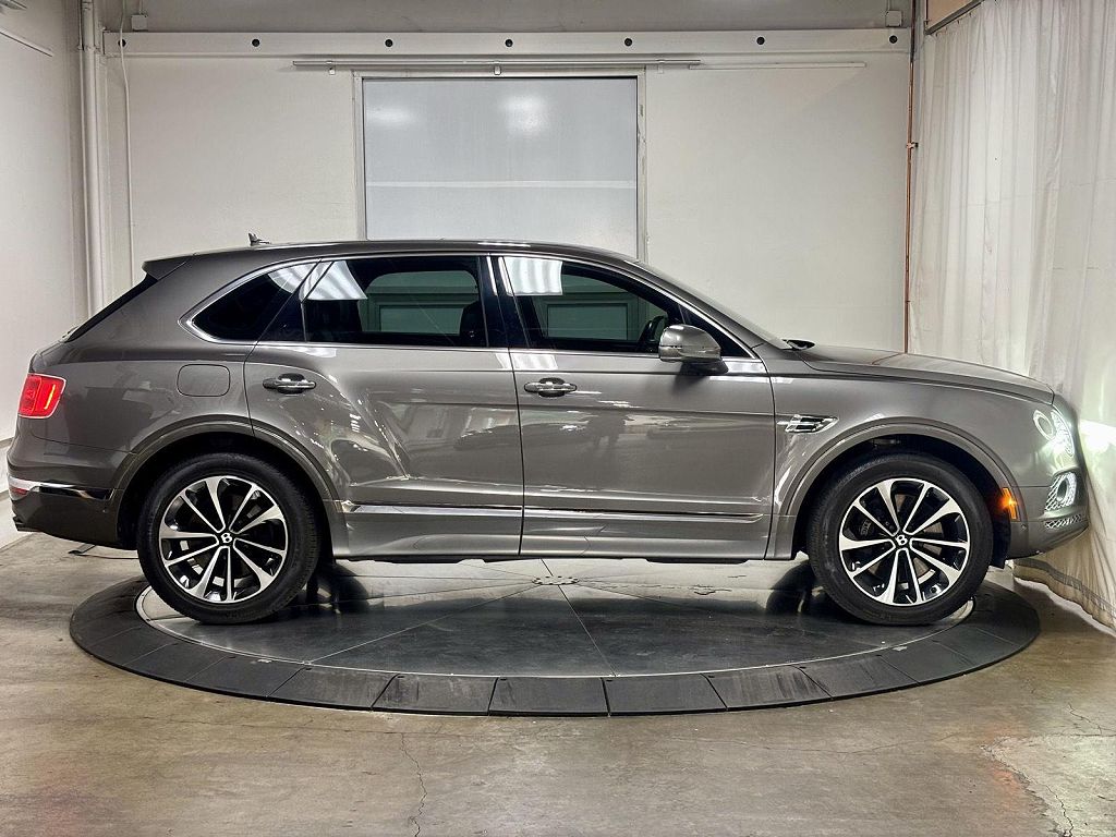 2018 Bentley Bentayga Mulliner