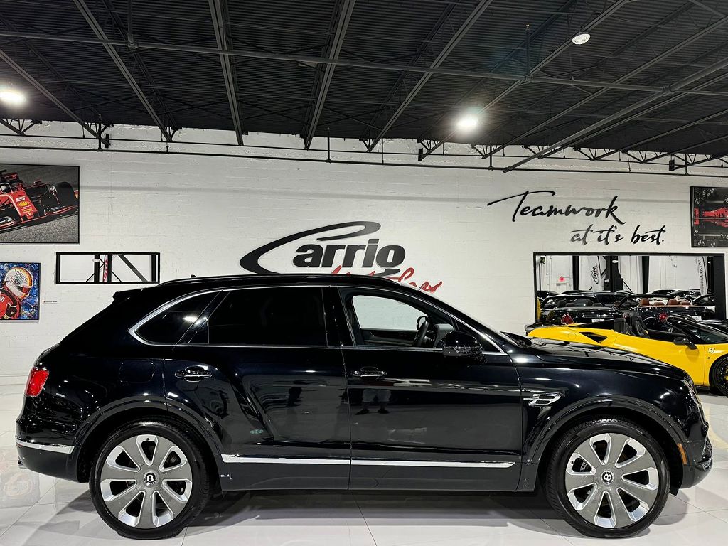 Vehicle Image 58 of 58 for 2018 Bentley Bentayga