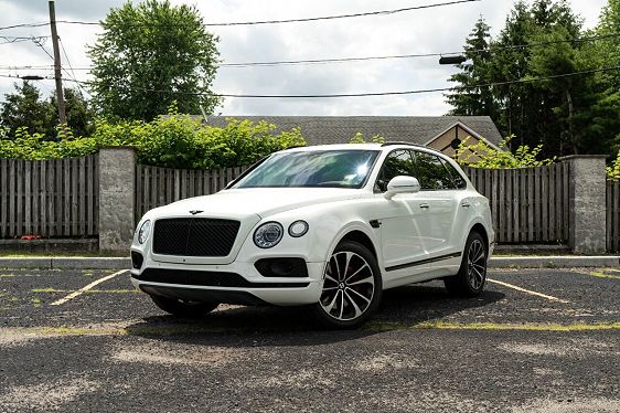 2017 Bentley Bentayga - 1