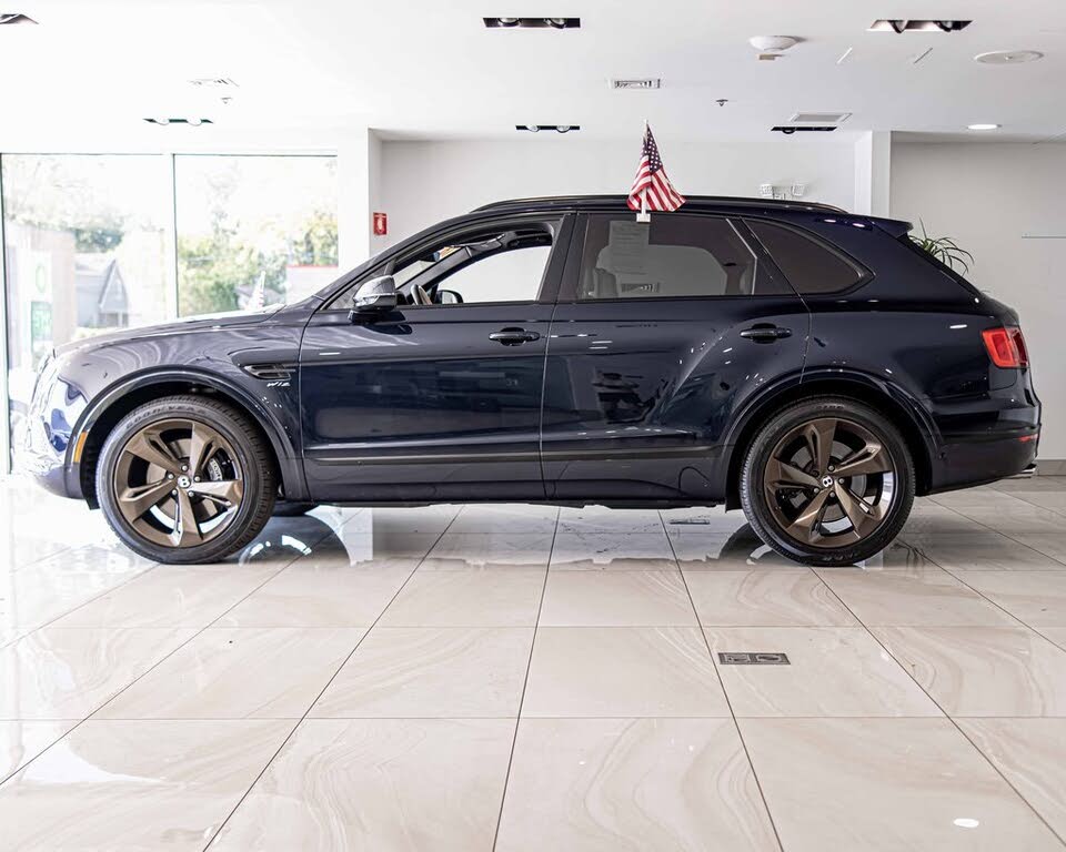 Vehicle Image 6 of 47 for 2018 Bentley Bentayga