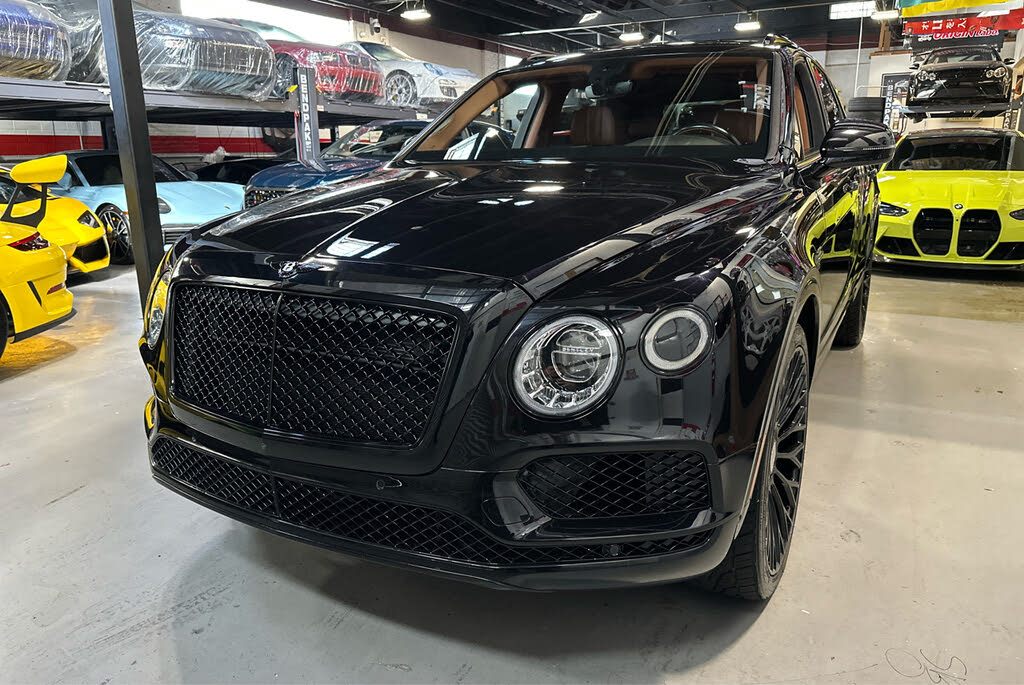 2017 Bentley Bentayga - 12