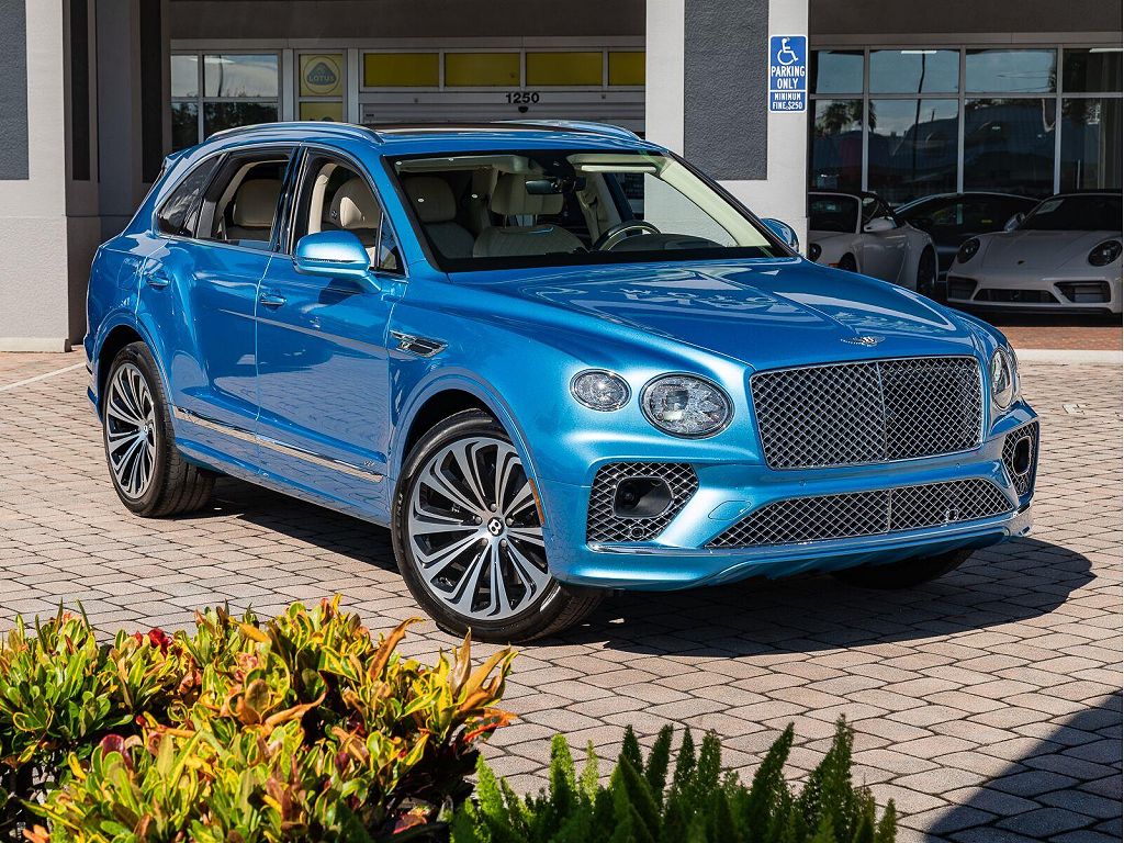 2022 Bentley Bentayga V8