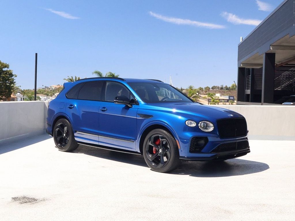 2022 Bentley Bentayga V8