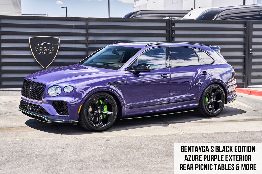 2025 Bentley Bentayga Azure V8