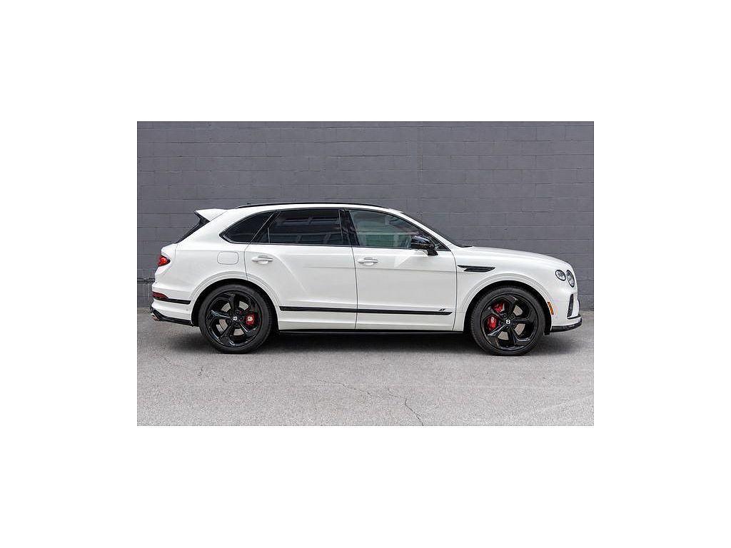 2023 Bentley Bentayga V8