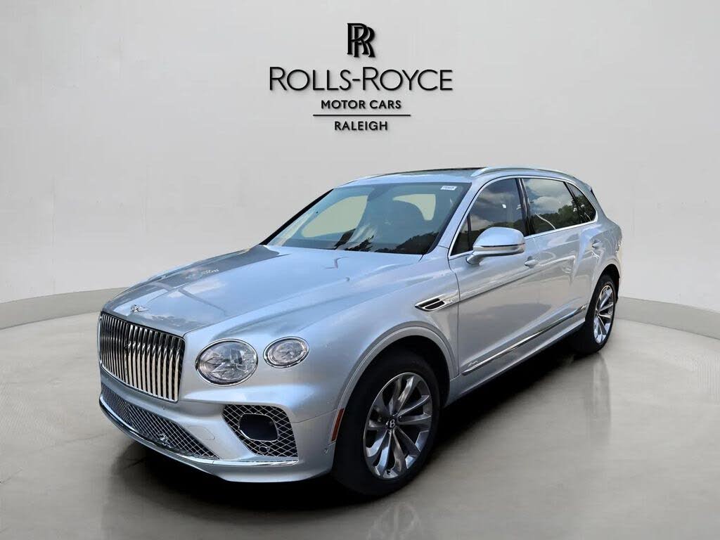 2023 Bentley Bentayga EWB V8