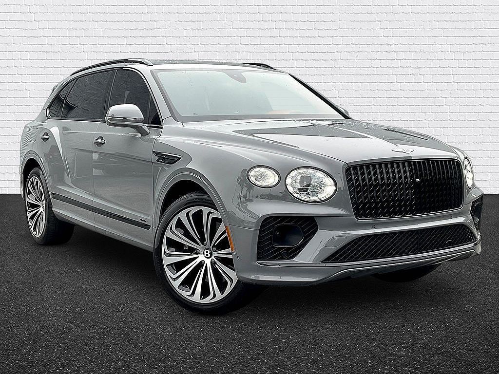 2023 Bentley Bentayga EWB V8