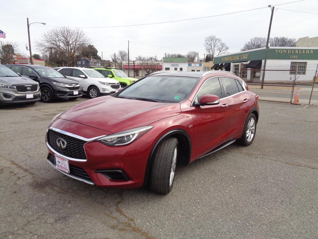 2019 Infiniti QX30 ESSENTIAL