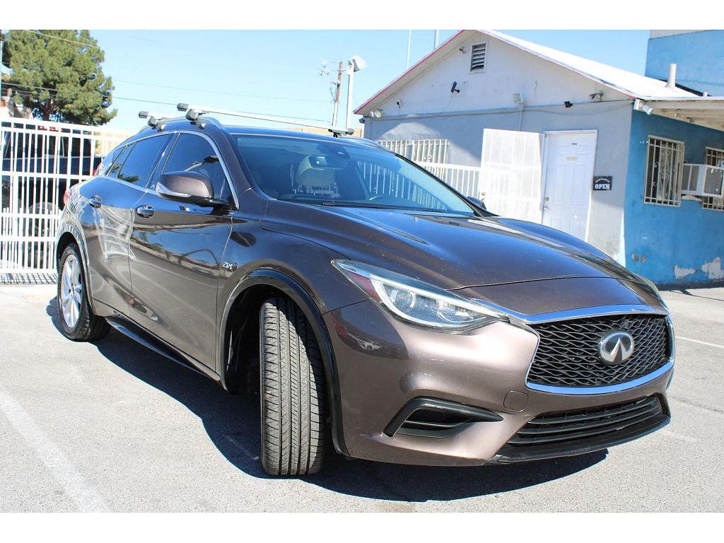 2019 Infiniti QX30 ESSENTIAL