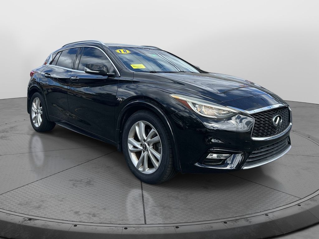 2018 Infiniti QX30 Luxury
