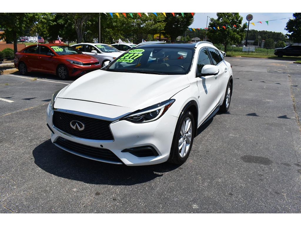 2019 Infiniti QX30 ESSENTIAL