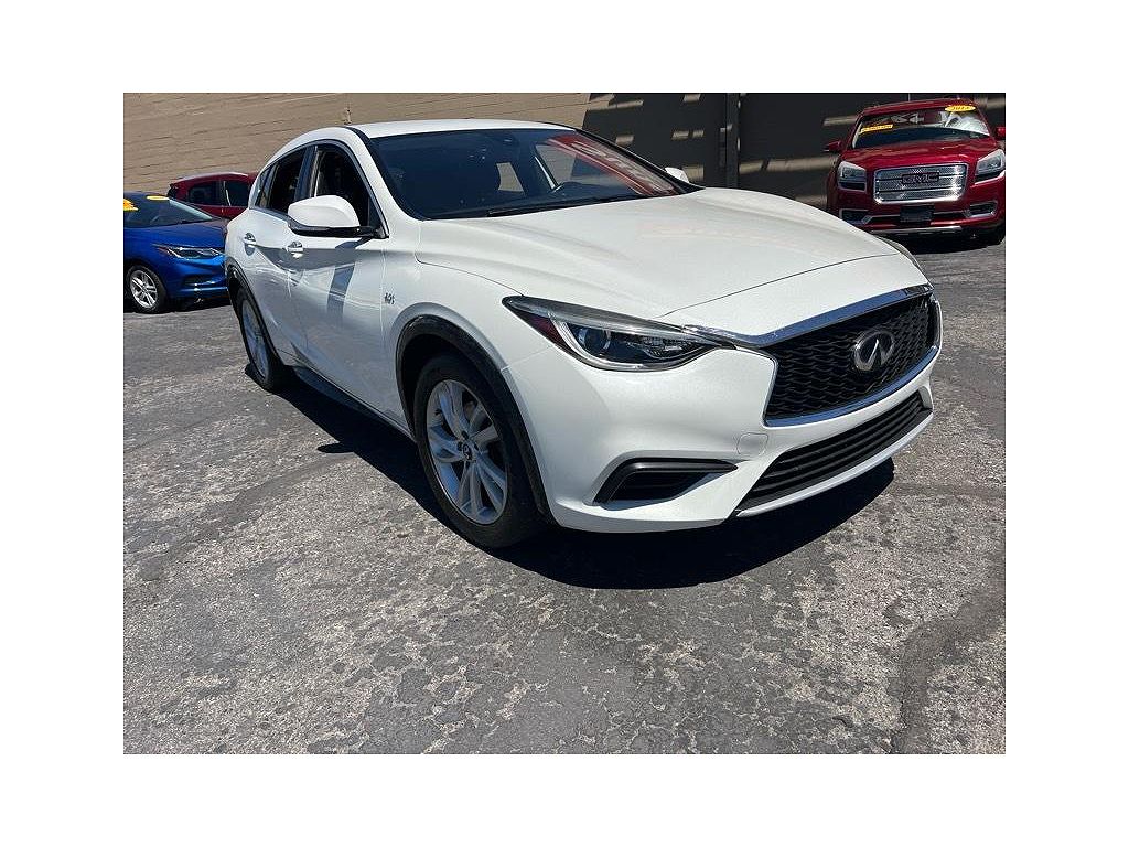 2019 Infiniti QX30 ESSENTIAL