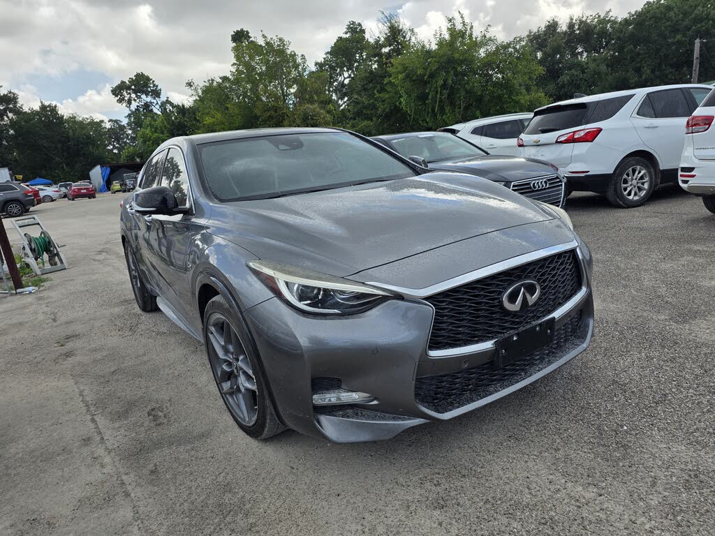 2017 Infiniti QX30