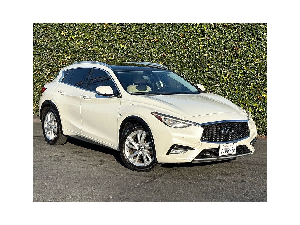 2017 Infiniti QX30