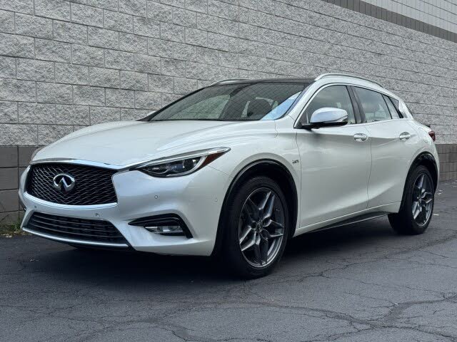 2018 Infiniti QX30 Luxury