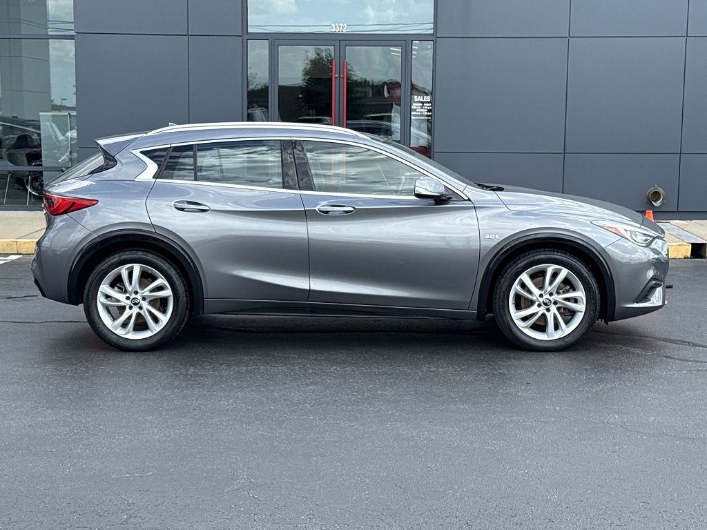 2019 Infiniti QX30 ESSENTIAL