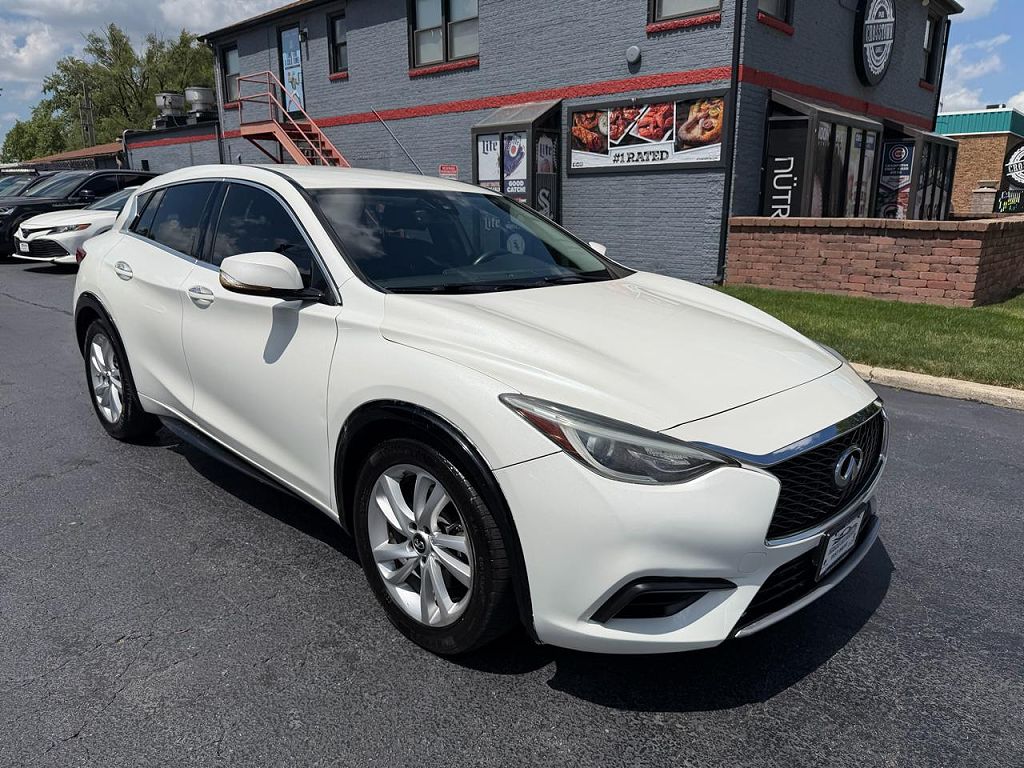 2018 Infiniti QX30 Premium