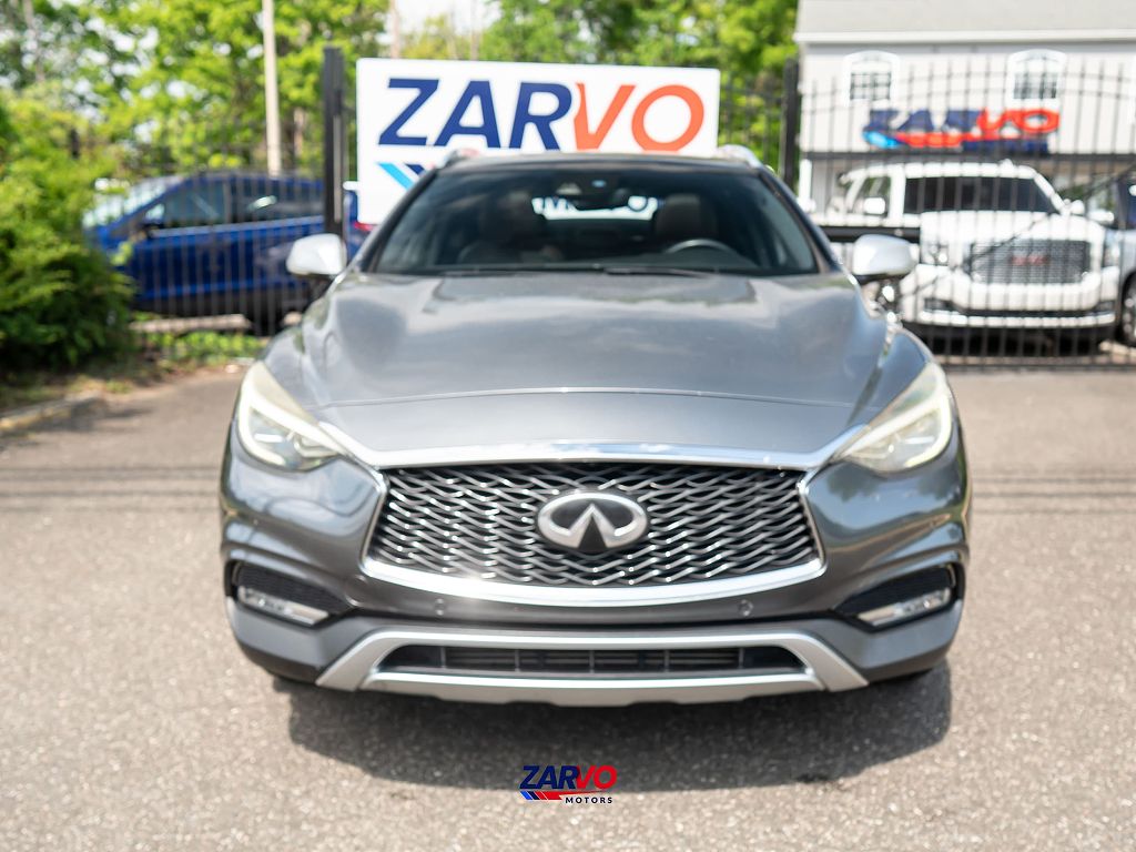 2018 Infiniti QX30 Luxury