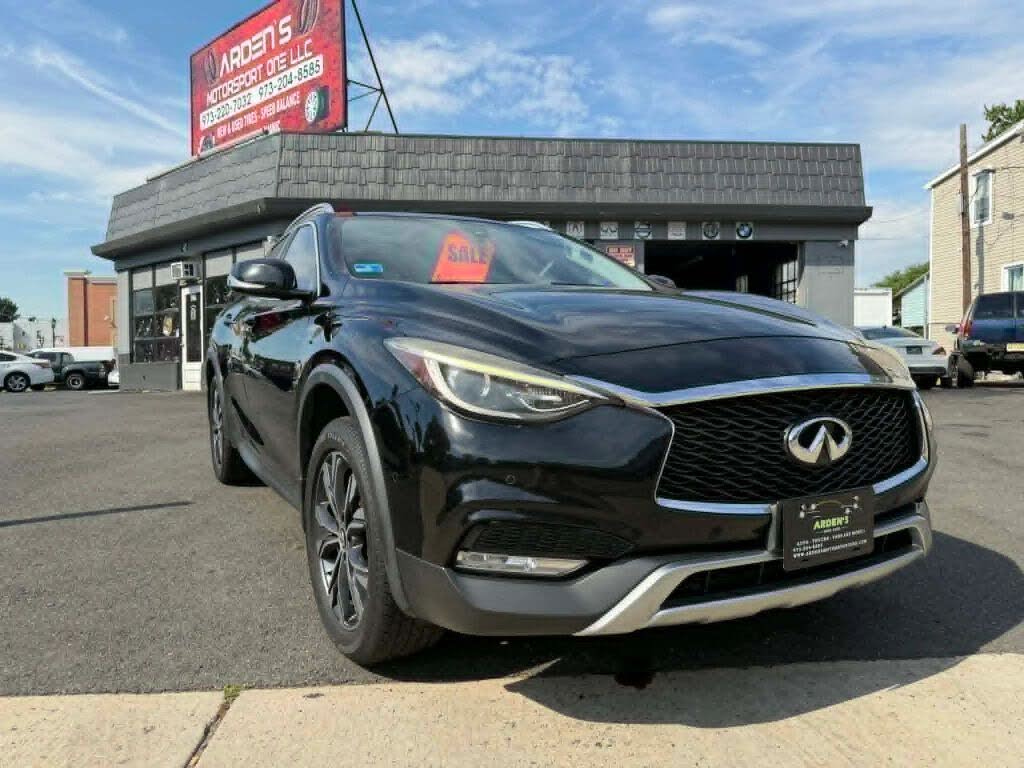 2018 Infiniti QX30 Luxury