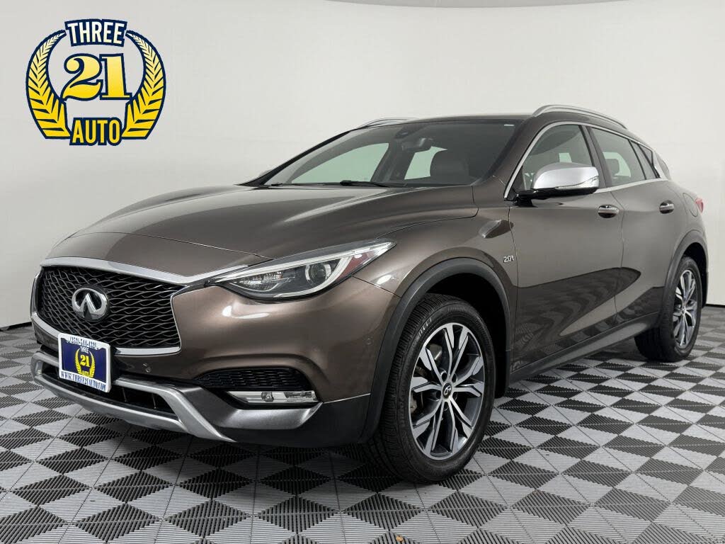 2017 Infiniti QX30 Luxury
