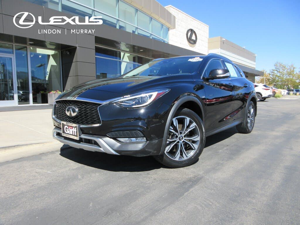 2018 Infiniti QX30 ESSENTIAL