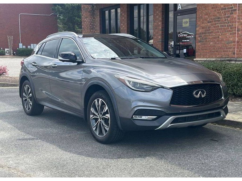2018 Infiniti QX30 Luxury